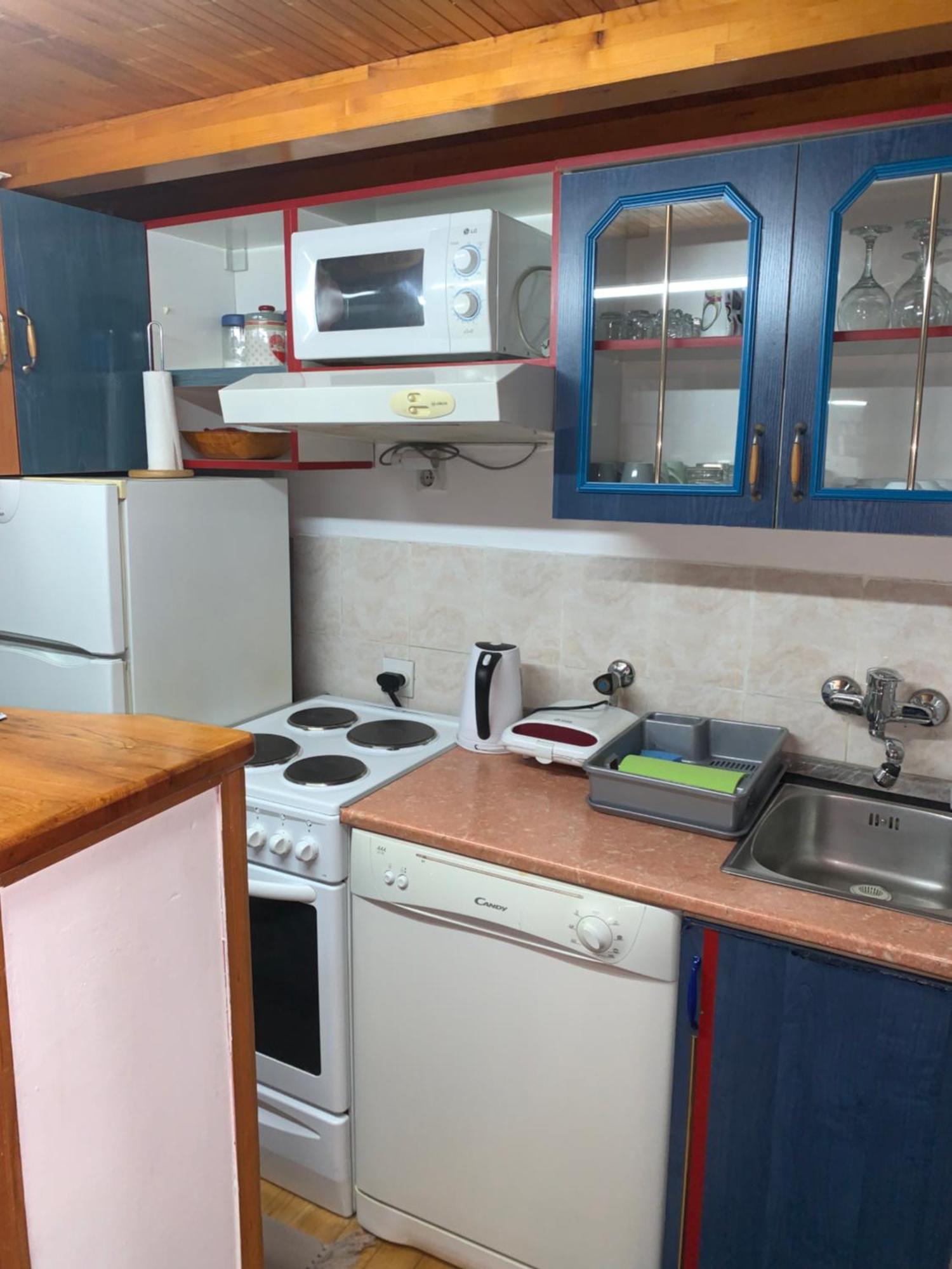 Tina Gurdic Apartment *